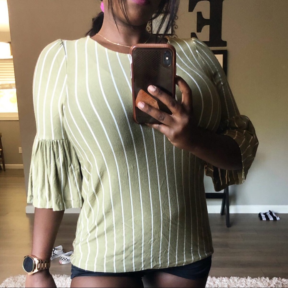 Business casual top